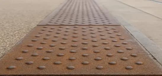 Føleplade i støbejern – Corten-finish